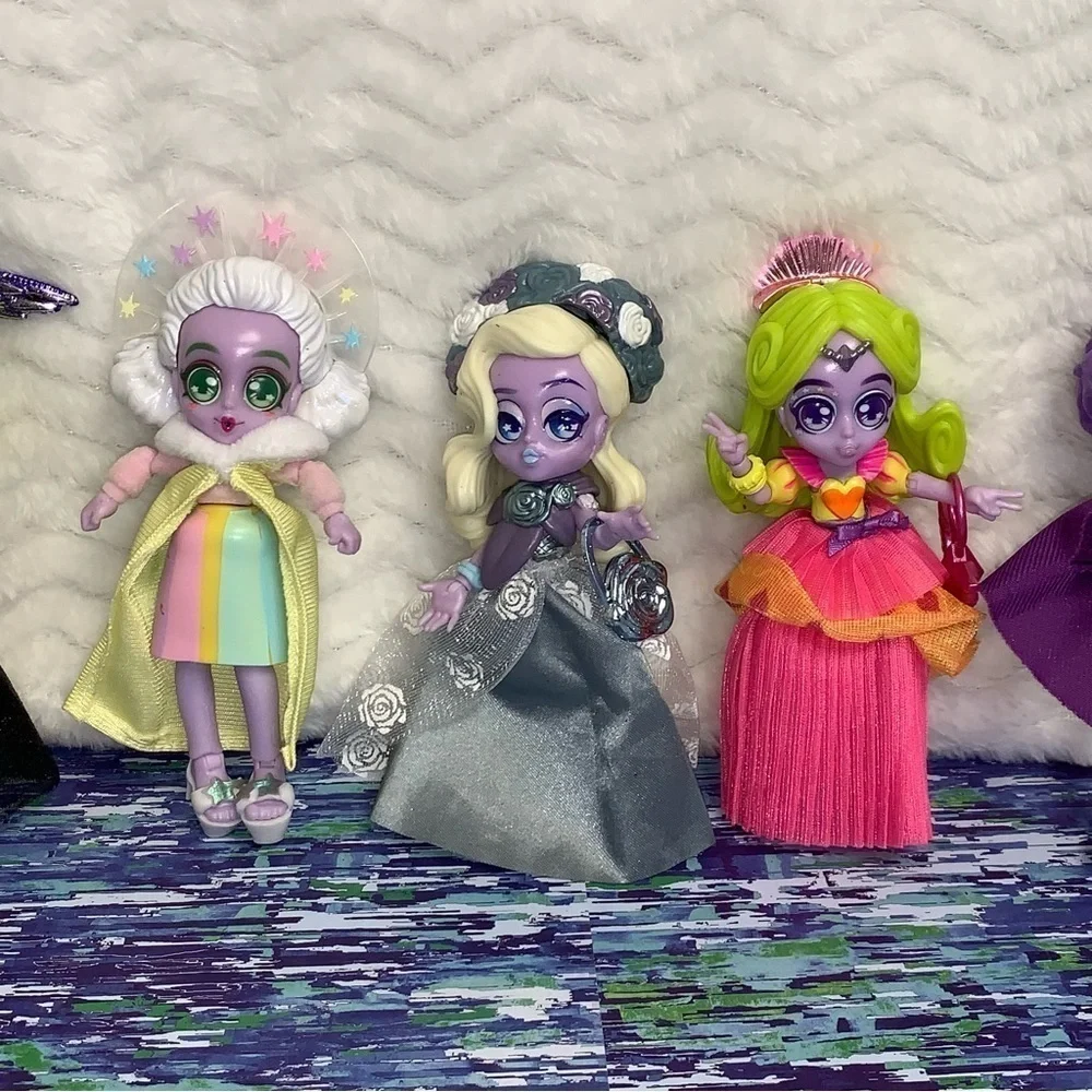 Capsule Chix Fashion Dolls 5